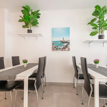 Hotel Beetroot, Jedes Verfuegt Ueber Smart Tv , Eigenes Bad Mit Regendusche Und Balkon Llucmajor (Mallorca)
