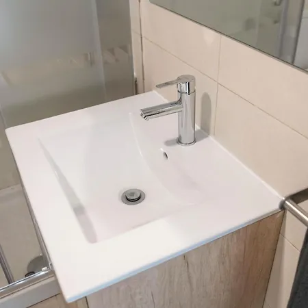 Beetroot, Jedes Verfuegt Ueber Smart Tv , Eigenes Bad Mit Regendusche Und Balkon Hotel Llucmajor (Mallorca)