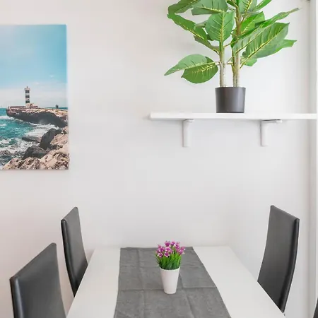 Hotel Beetroot, Jedes Verfuegt Ueber Smart Tv , Eigenes Bad Mit Regendusche Und Balkon