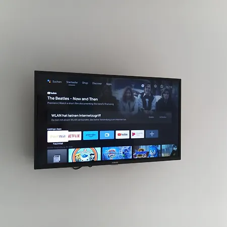 Beetroot, Jedes Verfuegt Ueber Smart Tv , Eigenes Bad Mit Regendusche Und Balkon *